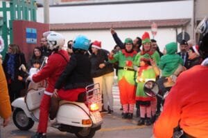 Natale In vespa CSR Pozzallo52